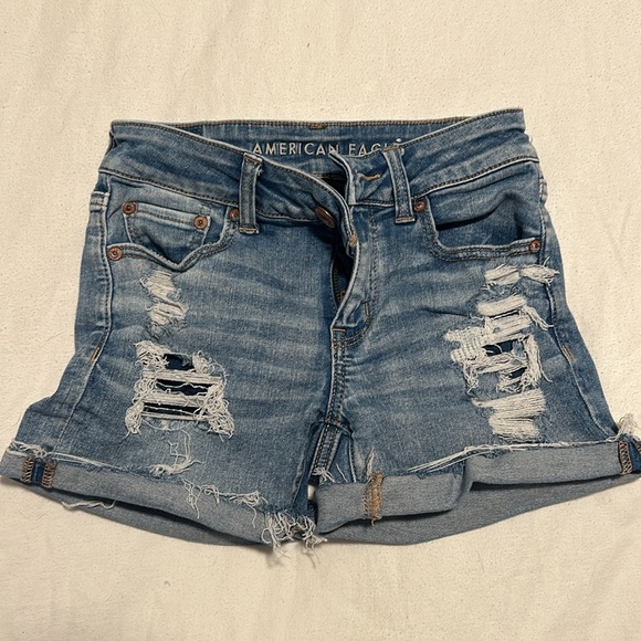 American Eagle jean shorts - Picture 4 of 4